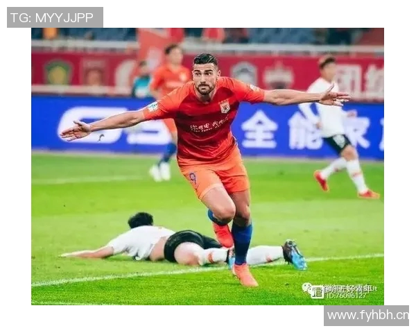 南国老鹰与米切尔顿激战正酣谁能在赛场上笑到最后